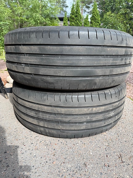235/60 r18 Nokian Hakka Black 3 SUV