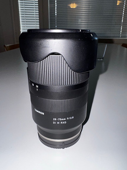 Tamron 28-75mm/f/2.8