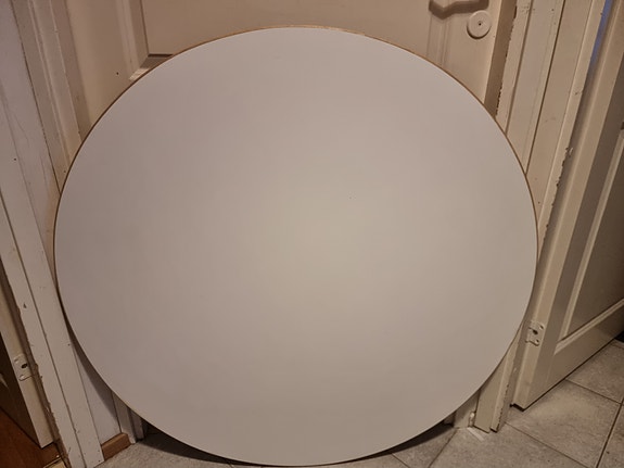 Artek valkoinen 90A ja 81b pöytä laminaatilla