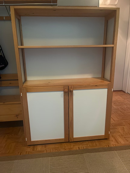 Myydään Lundia hyllykkö