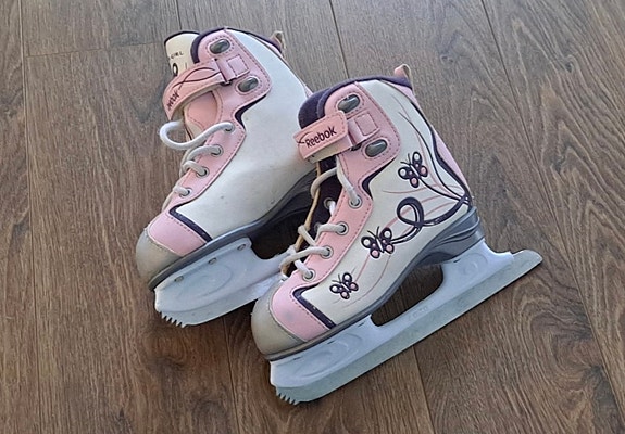 Reebok Glitter Girl luistimet koko 31