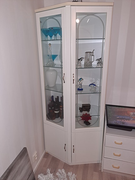 Halpa Hieno puinen vitriini