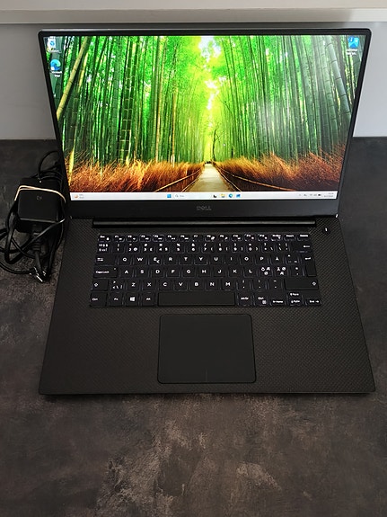 Dell XPS 15 9560 (i7, 16GB, 512GB. Akku 88,2%)