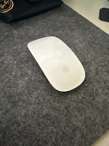 Apple Magic Mouse 2