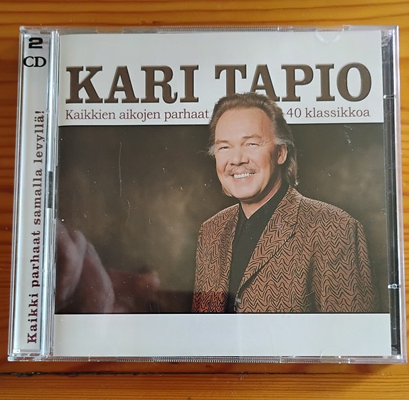 Kari Tapio – Kaikkien aikojen parhaat 40 klassikkoa 2CD