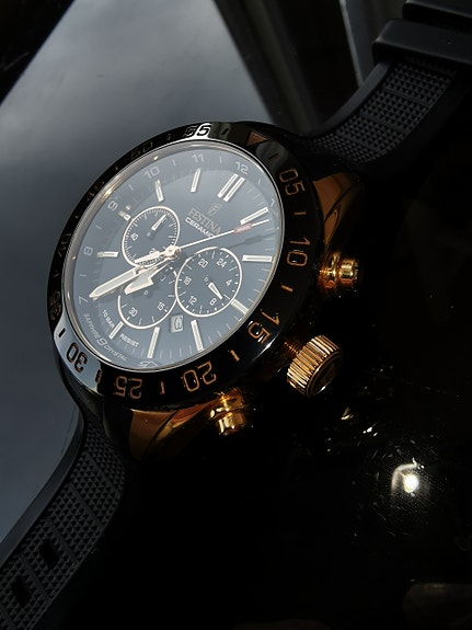 Festina rannekello safiirilasilla