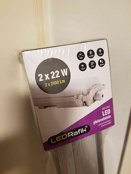LedRafik LED yleisvalaisin g13 2x22w 2100lm 4000k 150cm uusi