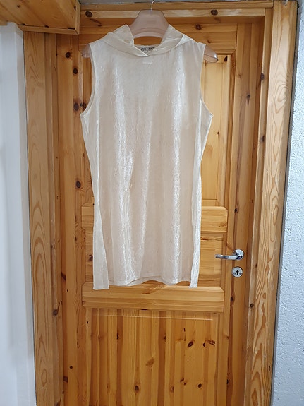Hupullinen pitsimekko