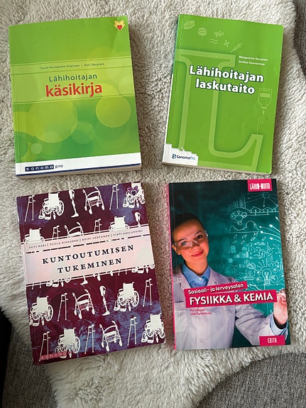 Lähihoitajan kirjoja