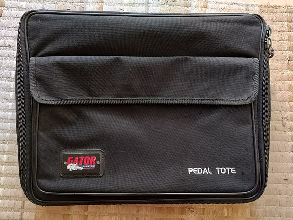 Gator Pedal Tote