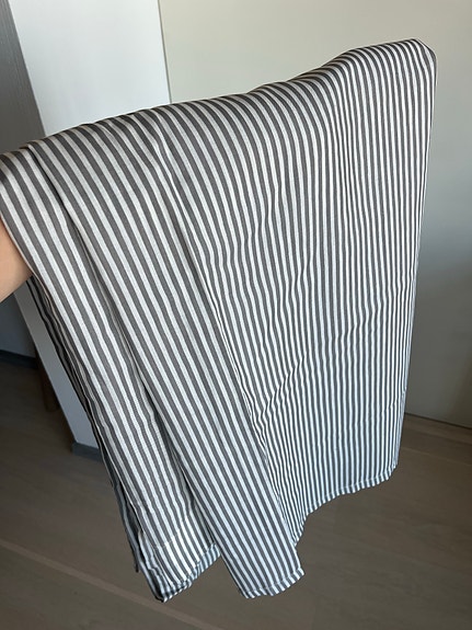 IKEA raidalliset verhot 2 kpl