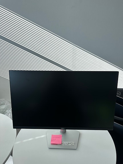 Dell S2722DC 27” QHD USB-C -näyttö