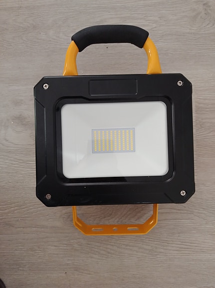 Led-Akkutyövalaisin 18V 50W runko