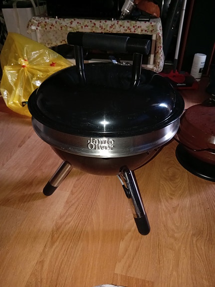 Jamie Oliver pallogrilli