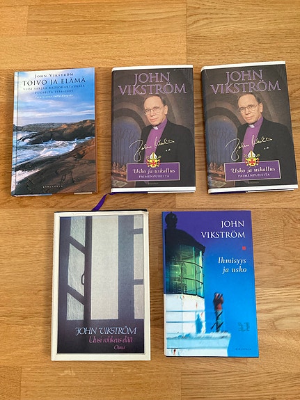John Vikström -kirjapaketti 5 kirjaa