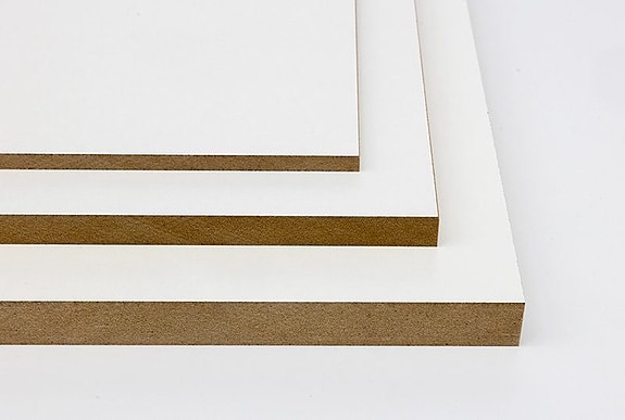 Valkoinen MDF-levy