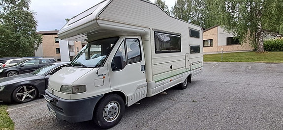 VUOKRATAAN asuntoauto
