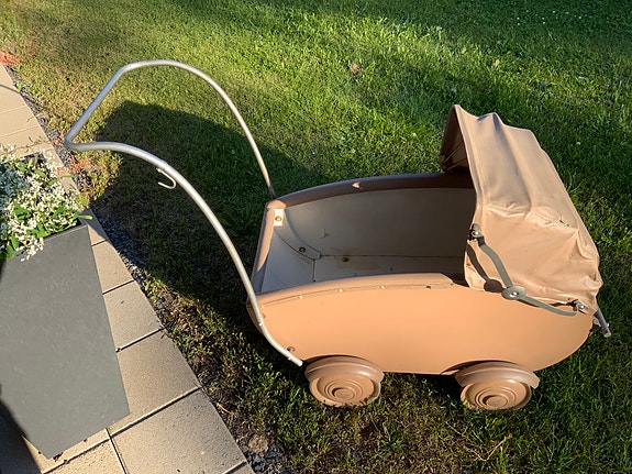 Retro lastenvaunut