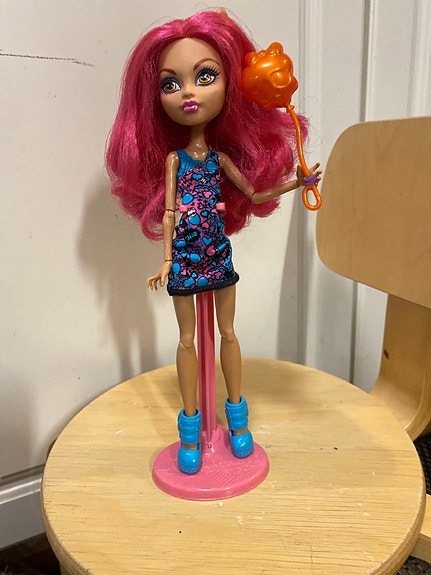 Monster High nukke Howleen Wolf