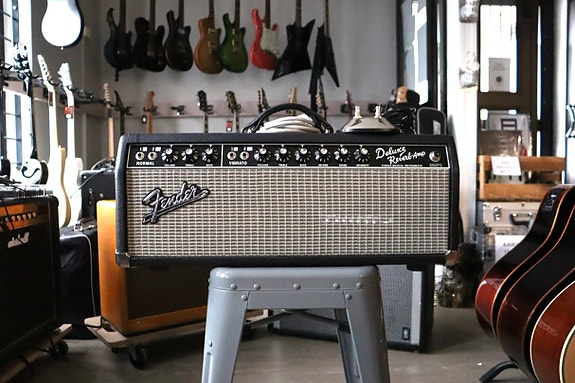 Fender '65 Deluxe Reverb 22w 2013 putkivahvistin