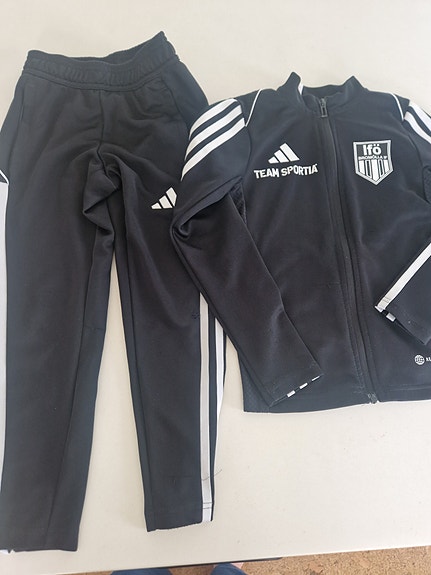 Adidas verkkapuku 116cm