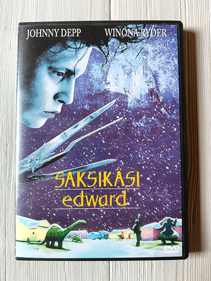 Saksikäsi Edward DVD (Tim Burton 1990)