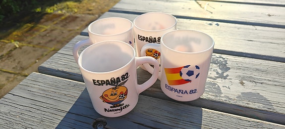 Espanja jalkapallo MM 1982 Naranjito mukit