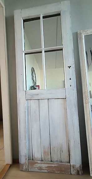 Maalaisromanttinen "peiliovi" VARATTU