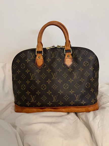 Louis Vuitton Alma MM monogram