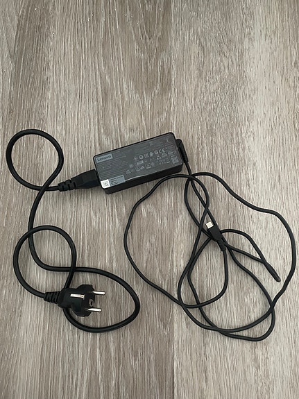 Lenovo kannettavan laturi USB-C 65W