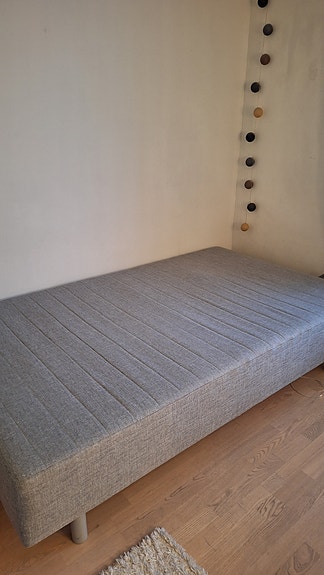 120cm leveä joustinsänky