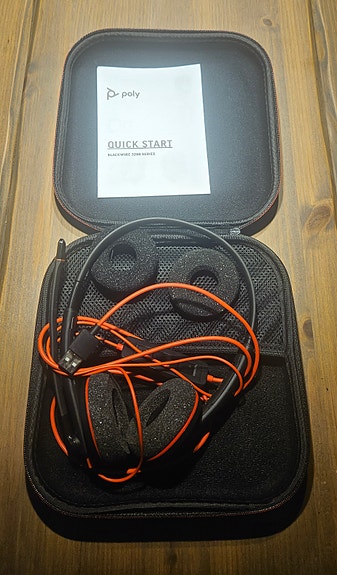 Plantronics kuulokkeet