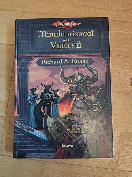 Richard A. Knaak - Minotaurisodat Osa 1 - Veriyö