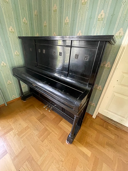 Musta piano