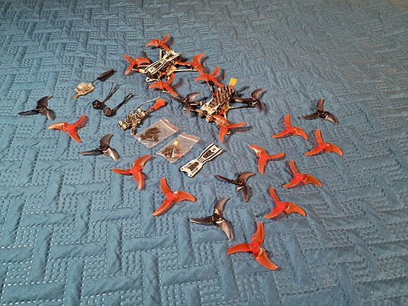 EMAX Tinyhawk Freestyle Kopterien Raadot