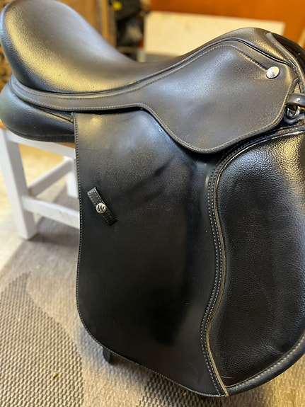 Wintec 500 Pony Hart 16” satula