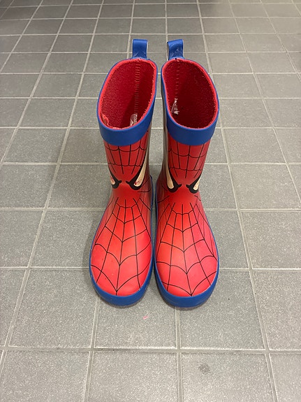 Marvel Spiderman punainen sininen kumisaappaat / kengät, koko 30