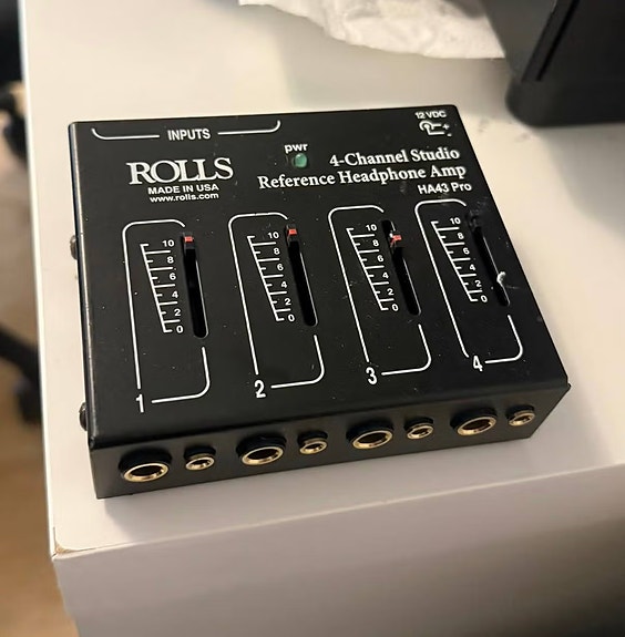 Rolls HA43 Pro kuulokevahvistin