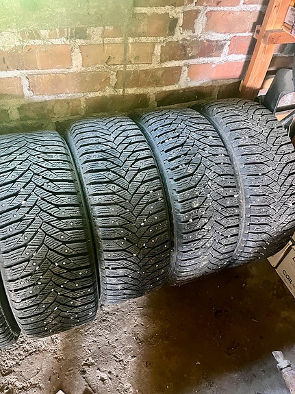 16” Triangle IceLink nastarenkaat 215/55 R16 + Rial aluvanteet 5x108