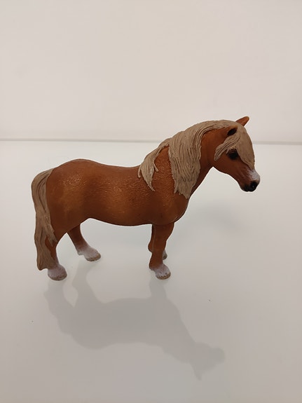 Schleich  Dartmoor Nipsu  poni hevonen