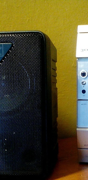 Hiukan hifi stereo soitin vtage ym Sony Philips Casio ym