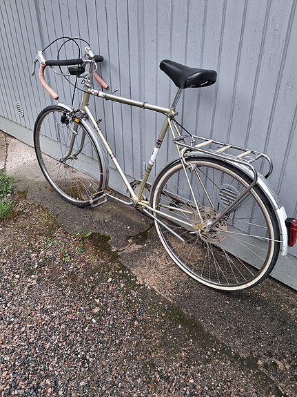 DBS Pallas maantiepyörä 28" M miehille
