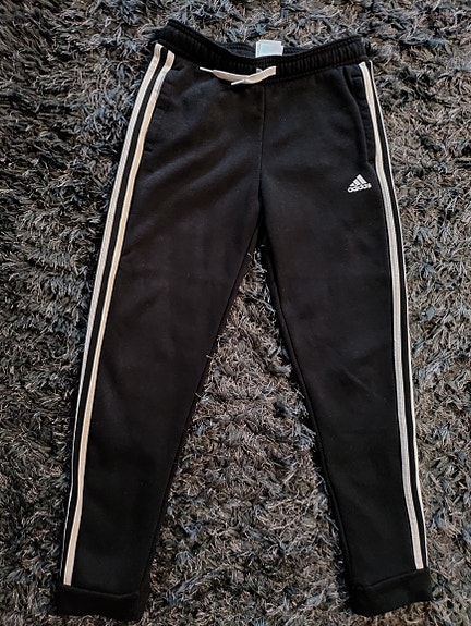 Adidas collegehousut 152cm