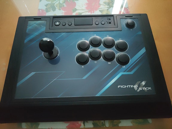 Hori Fighting Stick-arcade ohjain PS5/PC