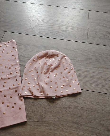 H&M pipo ja huivi / kauluri