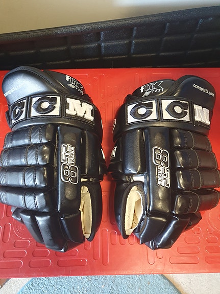 Jääkiekkohanskat CCM 852 Tacks, 14"