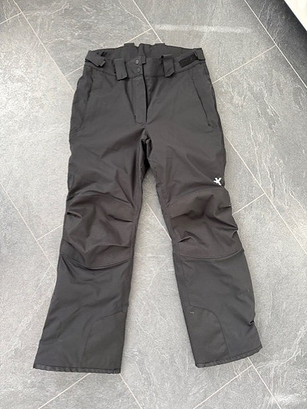 Everest toppahousut 152cm uudenveroiset