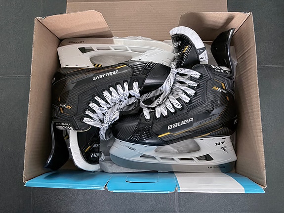 Uudet Bauer M5Pro luistimet koko 6