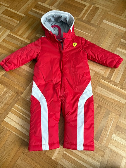 Ferrari punainen talvihaalari koko 74
