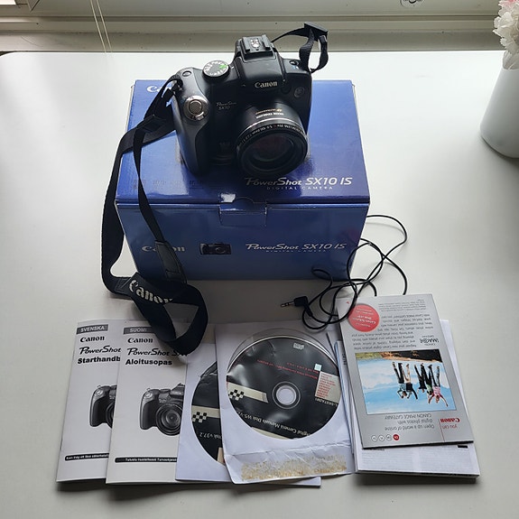 Canon PowerShot SX10 IS digikamera